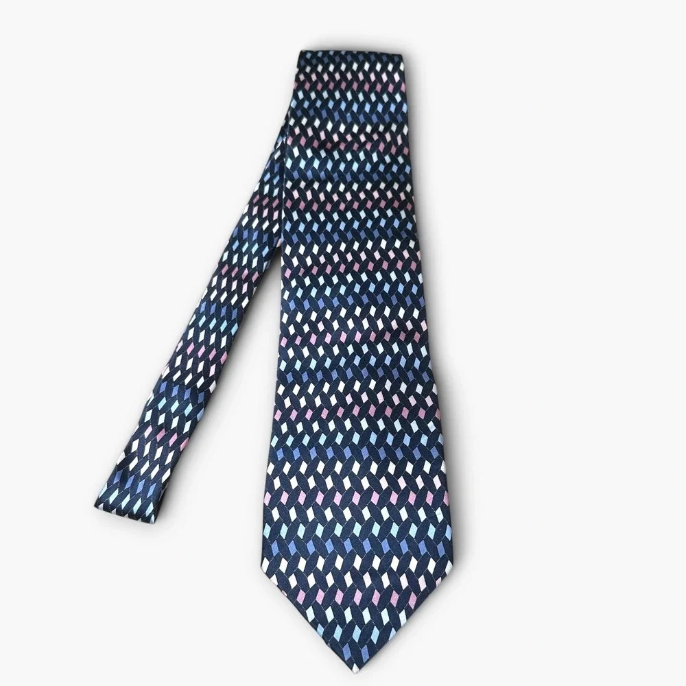 Kilburne and Finch Mens Silk Necktie Navy Blue Pink Geometric Pattern Tie